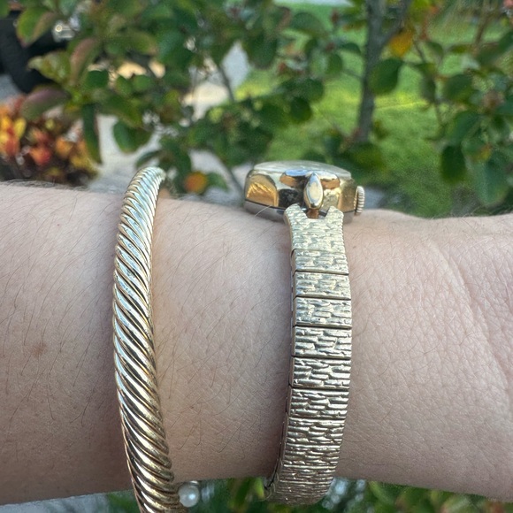 Vtg Helbros Self Wind Gold tone Cocktail Watch 🔥 - Picture 3 of 8